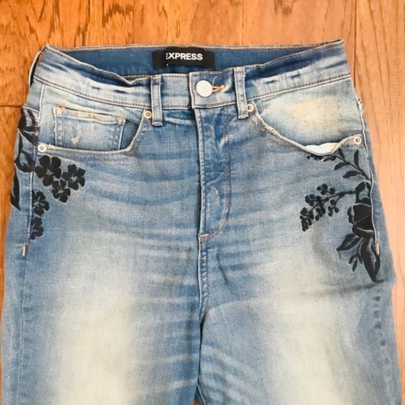 Express Embroidered High Rise Jeans - Picture 3 of 7